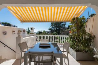 Casa adosada en alquiler en Torremuelle en Benalmádena