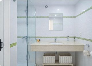 Casa adosada en alquiler en Torremuelle en Benalmádena