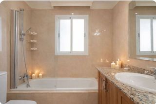 Casa adosada en alquiler en Torremuelle en Benalmádena