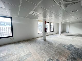 Oficina en alquiler en La Dreta de l'Eixample en Barcelona