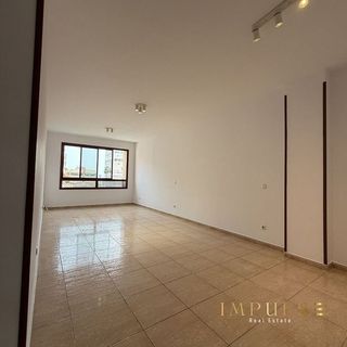 Piso en alquiler en Arenales - Lugo - Avenida Marítima en Palmas de Gran Canaria(Las)