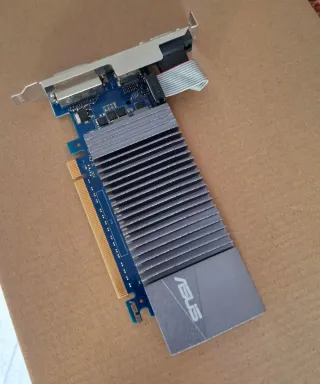Gráfica Asus GeForce GT 710 2GB DDR5