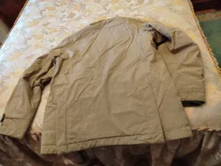 Cazadora hombre beige