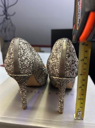 Tacones Charles & Keith Brillantes