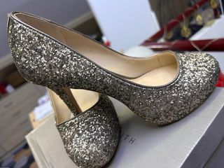 Tacones Charles & Keith Brillantes