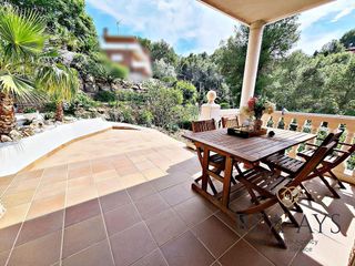 Chalet en venta en Cervelló