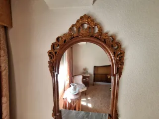 Espejo antiguo madera maciza tallada