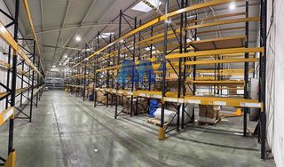 Nave industrial en alquiler en Centro en Torrejón de Ardoz