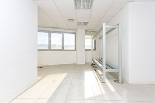 Oficina en venta en Sant Adrià de Besos