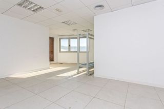 Oficina en venta en Sant Adrià de Besos