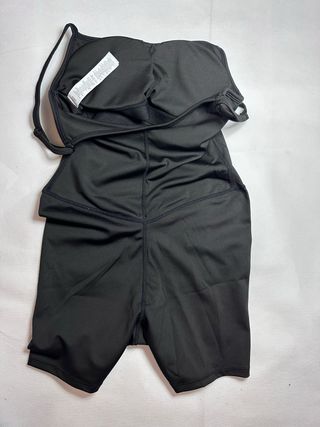 Mono deportivo corto Alo negro