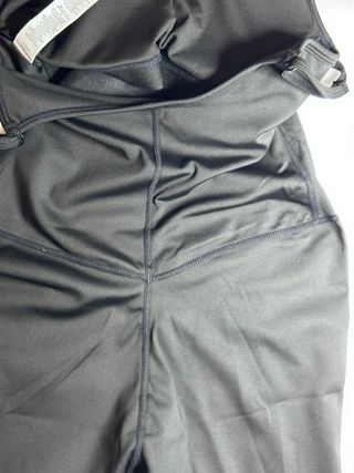 Mono deportivo corto Alo negro