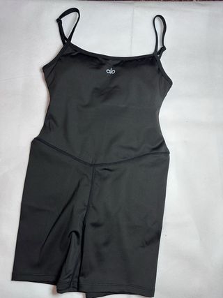 Mono deportivo corto Alo negro