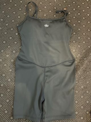 Mono deportivo corto Alo negro