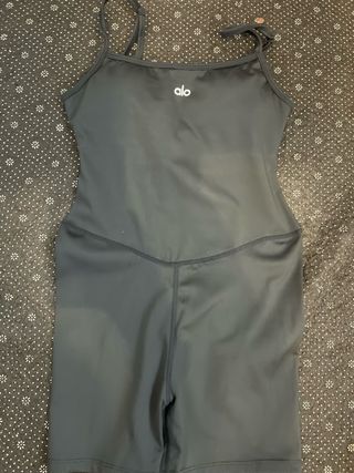 Mono deportivo corto Alo negro