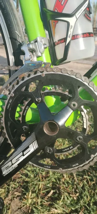 Bicicleta de carretera Trek Madone