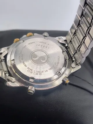 Reloj Seiko Chronograph Sports 150 Oro/Plata