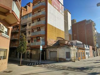 Local comercial en venta en Riu en Santa Coloma de Gramanet