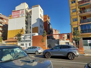 Local comercial en venta en Riu en Santa Coloma de Gramanet