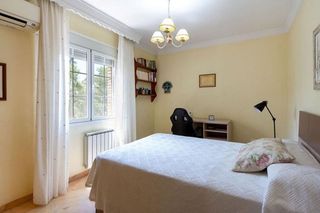 Casa adosada en venta en Cervantes en Granada