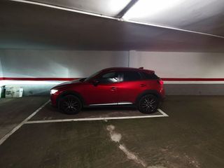 Garaje en venta en Centre en Badalona