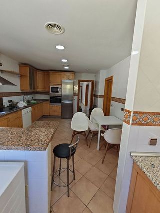 Chalet en alquiler en Elviria en Marbella