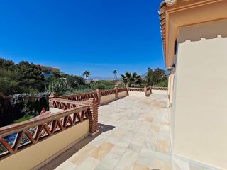 Chalet en alquiler en Elviria en Marbella