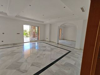 Chalet en alquiler en Elviria en Marbella