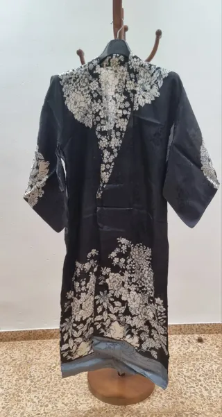 Quimono antiguo estampado floral