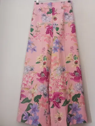 Pantalón de flores rosa