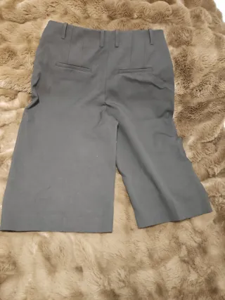 Bermuda Zara Gris Talla M