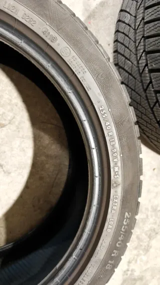 Neumáticos Invierno Continental 18