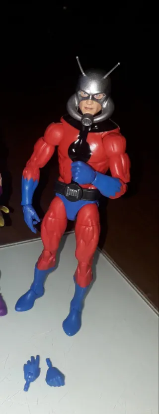 Marvel Legends Ant-Man Figura