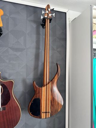 Bajo Eléctrico Peavey