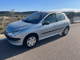Peugeot 206 2003