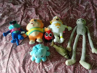 Lote de peluches variados