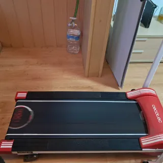 Cinta de correr 1000W Marca Cecotec