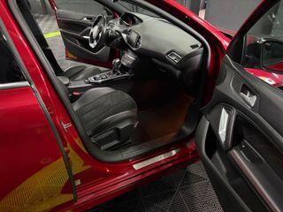 Peugeot 308 GT Line 180cv Aut
