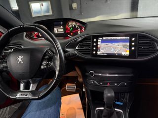 Peugeot 308 GT Line 180cv Aut