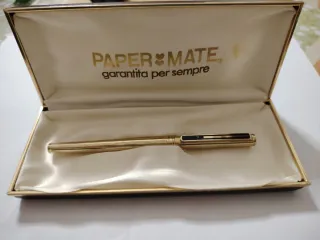 Penna Paper Mate dorata in confezione