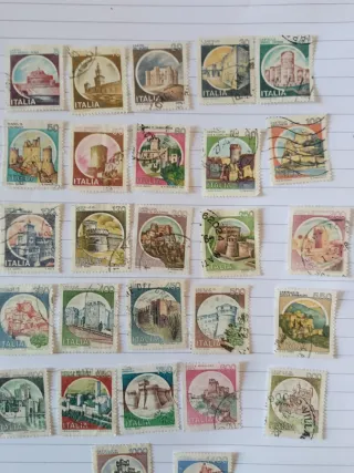 27 Francobolli Castelli Italiani Anni '70