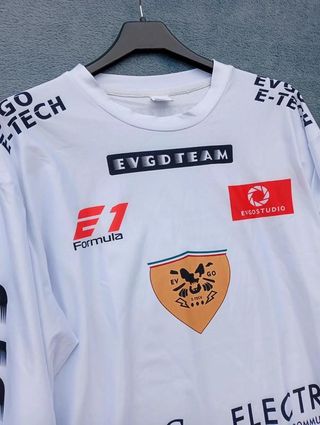 Camiseta técnica de manga larga • Talla XXL