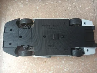 Porsche 911 GT1 EVO 98