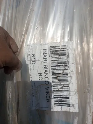 Palets de azulejos porcelánicos Rocersa