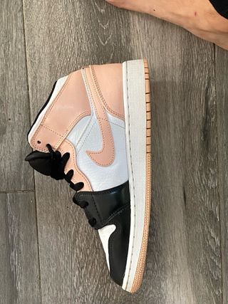 Nike Air Jordan 1 Mid Rosa