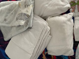 Cuna bebé + colchón