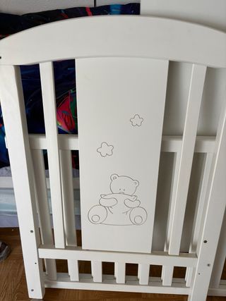 Cuna bebé + colchón