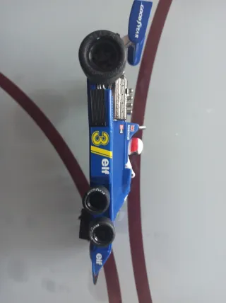 Scalextric Tyrrell Ford P-34 Azul Elf