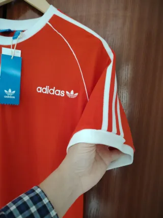 Camiseta Adidas Originals Talla L Roja