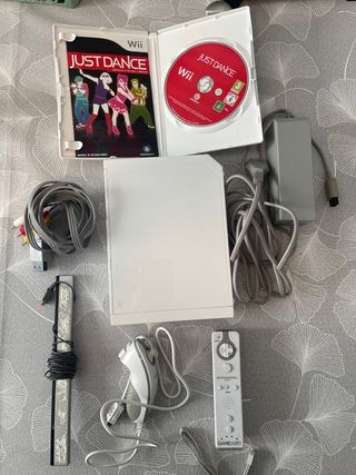 Consola Wii Blanca + Juego Just Dance